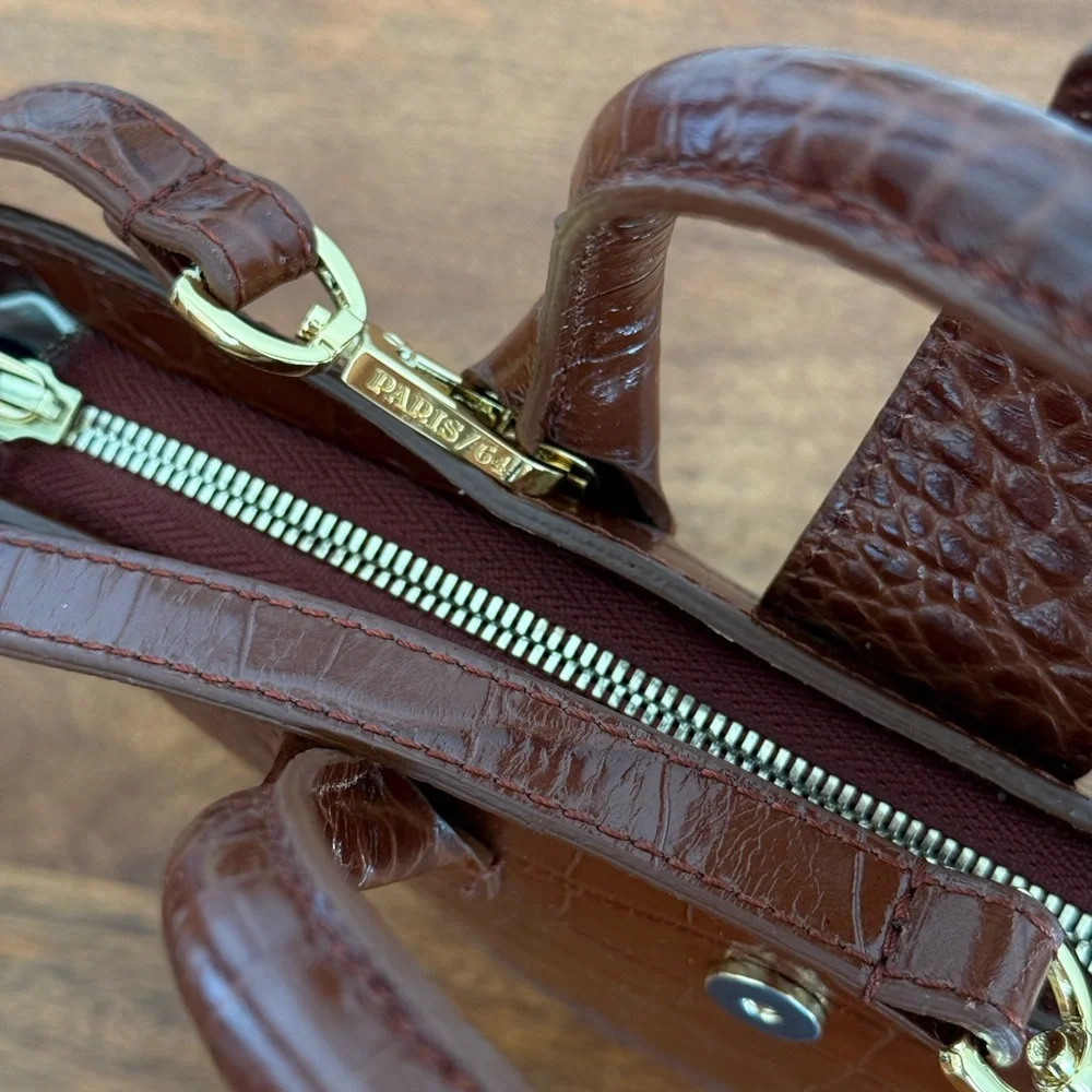 Paris / 64 MINI LUMIÈRE Croc-Embossed Bag